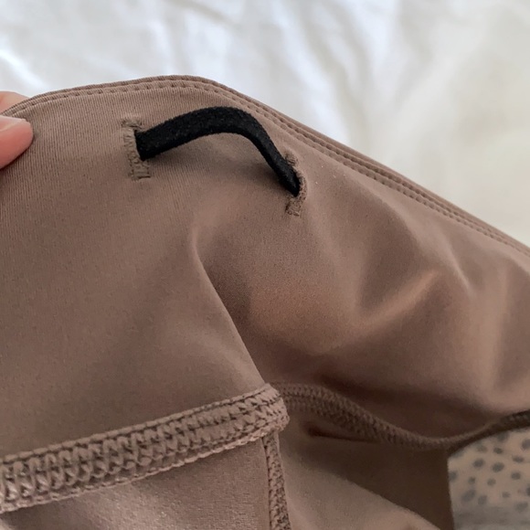 Leggings and Sports Bra set - Picture 6 of 11